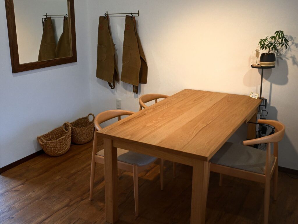 Consultation space at Journey in Okinawa for bespoke jewellery, wedding bands and custom design meetings